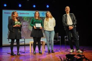 Beatrice Branca riceve il premio Antonio Spadaccino 2026